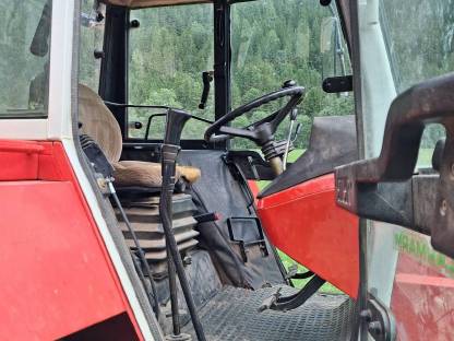 Bild 7:Steyr 8130 SK2 mit Forstverbau