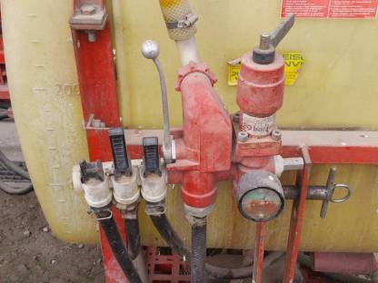 Bild 4:Holder Feldspritze