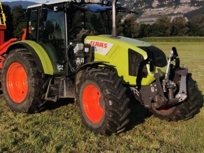 Claas Axos 320 CX