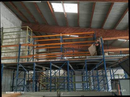 Bild 2:Schwerlast Hochregale