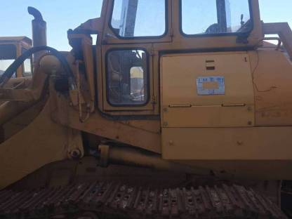 Bild 7:Laderaupe Komatsu D57s