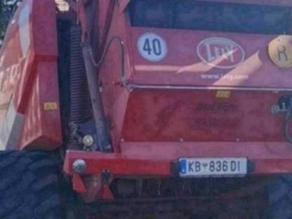 Variable Rundballenpresse - Ballenpresse Lely Welger RP 445