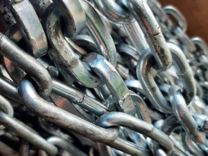 Bild 3:600/65-R38 Netzkette, Schneeketten, Forstketten