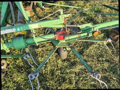 Bild 7:Stoll Z550 Hydro Kreiselheuer Wender