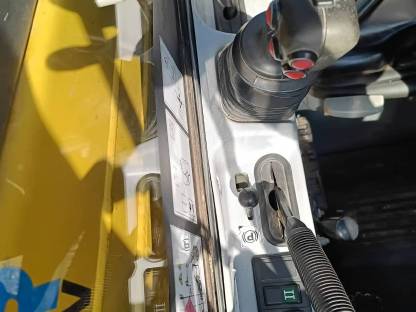 Bild 9:Weidemann T4512 Wacker Neuson TH412