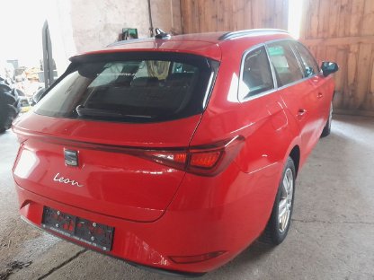 Bild 5:Seat Leon Bj. 24, 116 PS Diesel, Frontschaden