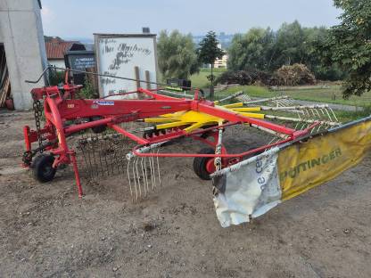 Bild 5:Pöttinger Schwader Top 460 N