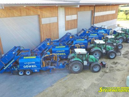 Bild 3:Maisballenpressen