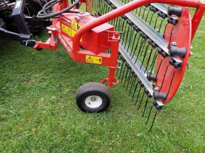 Bild 2:Repossi Kammschwader