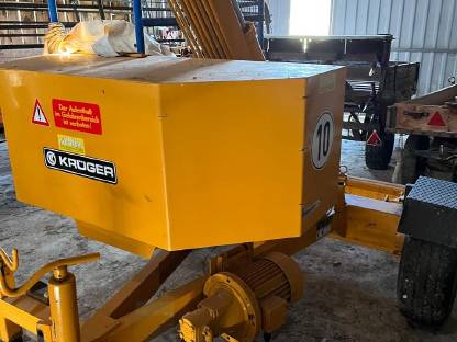 Bild 2:Heu/Mistbagger