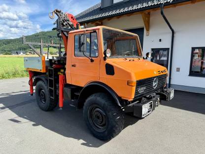 Bild 2:UNIMOG U1000 mit Palfinger Kran