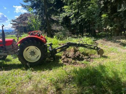 Bild 2:Anbaubagger, Heckbagger, Bagger