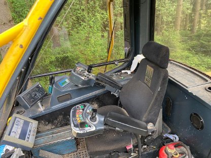 Bild 3:HSM 405 H2 6WD Harvester