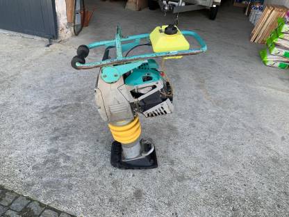 Ammann ACR68 Stampfer Frosch