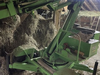 Bild 3:Heu- und Mistkran