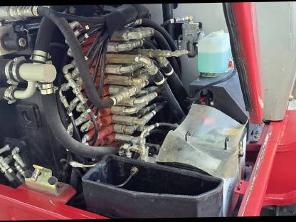 Bild 4:Takeuchi TB260 mit Rototilt