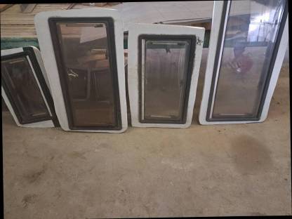 Bild 7:Wohnwagen Fenster