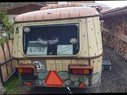 Bild 4:Wohnwagen