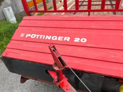 Bild 6:Pöttinger 20 Ladewagen