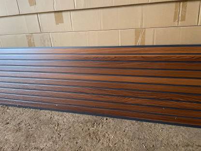 Bild 2:PVC Deckenplatten