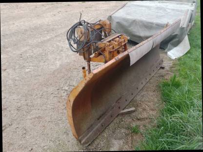 Bild 2:Schneepflug hydraulisch Breite 280 cm