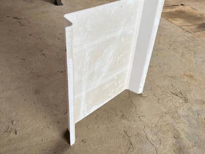 Bild 2:UV-beständige Plastikabdeckung