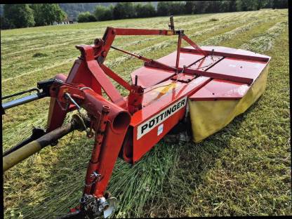 Bild 2:Pöttinger TM 3 III Trommelmähwerk Heckmähwerk Mähwerk