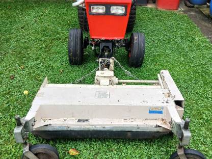 Verkaufe Hako V 490 Kleintraktor mit Mulcher