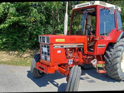 IHC International 844 XL