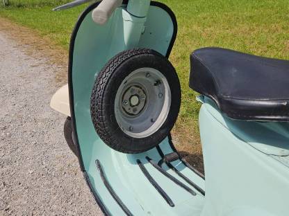 Bild 6:Piaggio Vespa V50