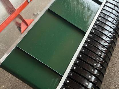 Bild 2:Allroundmax 215 AEBI Heuschieber