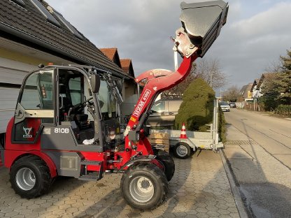 Bild 3:Radlader-Hoflader-Diesel HZM 810B