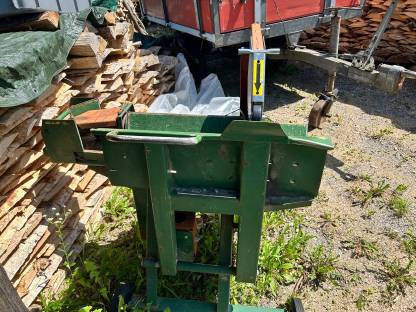 Bild 2:Posch Kreissäge defekt (reserviert)