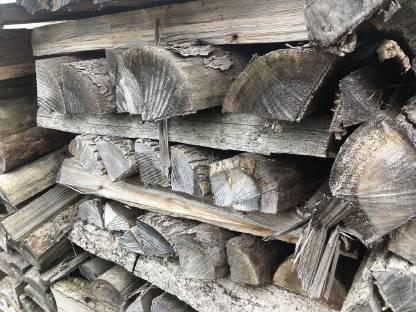 Bild 2:Brennholz hart/weich Esche, Kiefer 50/50