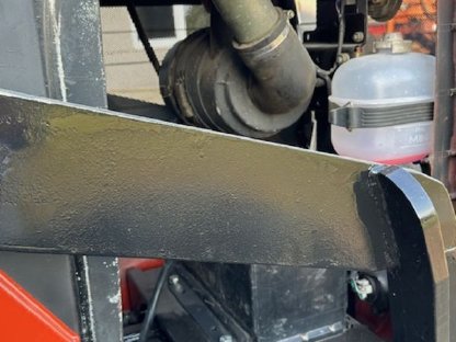 Bild 2:Fiat 65-94 mit Frontlader und Palfinger Kran