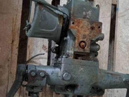 Bild 2:Hydraulik für Steyr T80 - 182