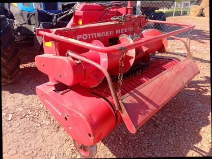 Bild 6:Pöttinger Mex III F/H-K