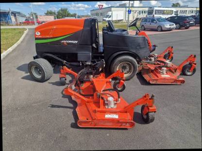 Bild 5:5,4 m Schnittbreite, Jacobsen HR 9016