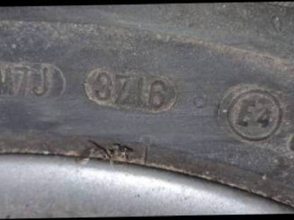 Bild 3:Kia Reifen mit Alufelgen 215/65 R16