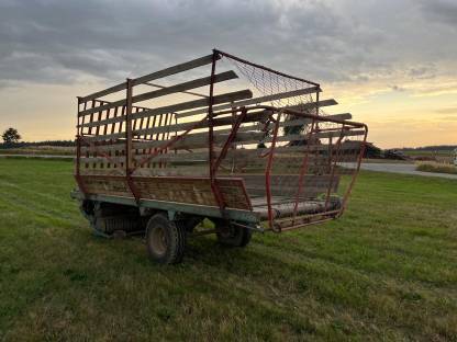 Bild 3:Steyr Hamster Ladewagen