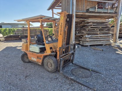 Bild 2:Stapler Toyota