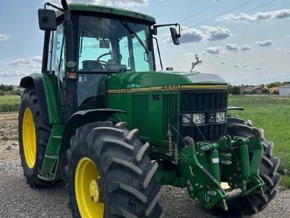 John Deere 6600