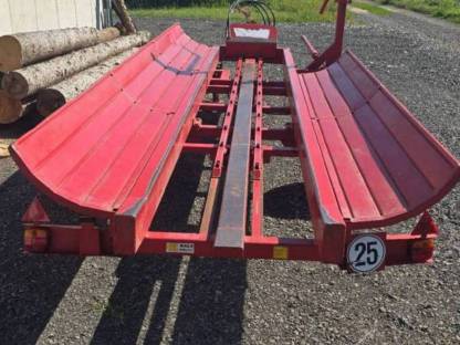 Bild 2:Ballensammelwagen Ballenselbstlader Bala RV5D