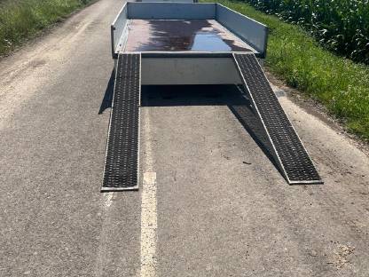 Bild 2:Verkaufe Humbaur Autoanhänger