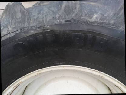 Bild 5:Michelin 520/70R34 entspricht 18.4R34