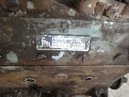 Bild 7:Einspritzpumpen alt Friedmann & Maier P14T8 - 2.21 RVO