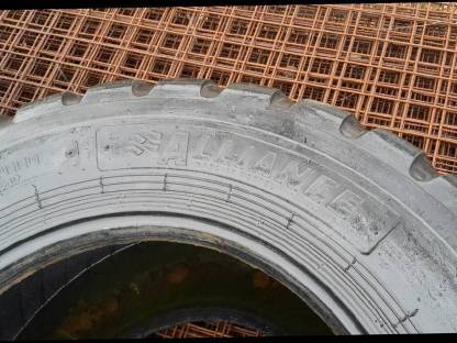 Bild 3:Reifen zu verschenken 700/50-26,5 Alliance