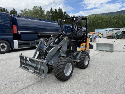 Bild 2:Hoflader Giant G1500 HD