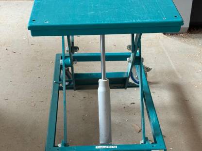 Bild 2:Hubtisch Beck & Barth