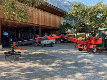 Bild 5:Mobilbagger/Heubagger